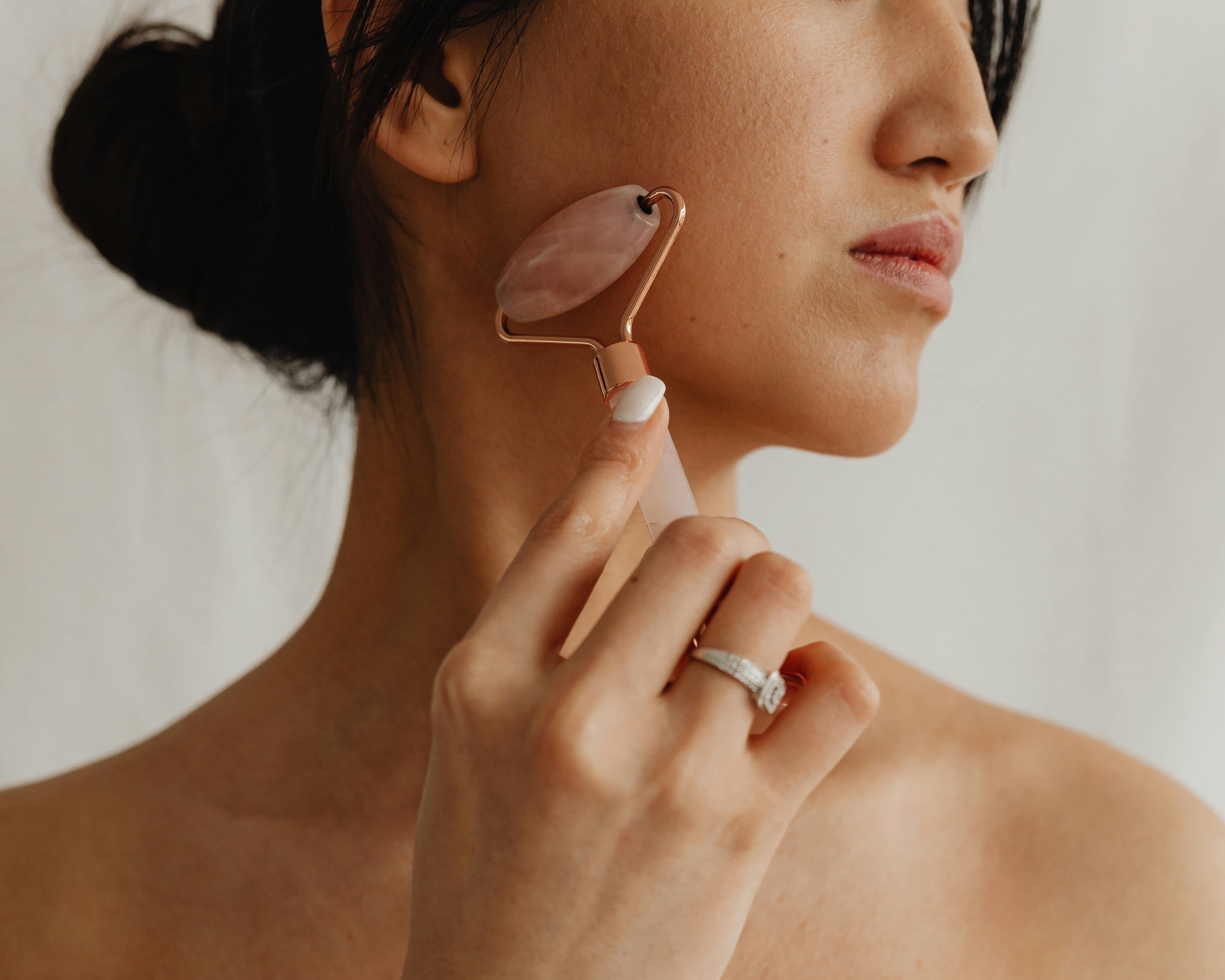 Gua Sha and the Return of the Facial Ritual