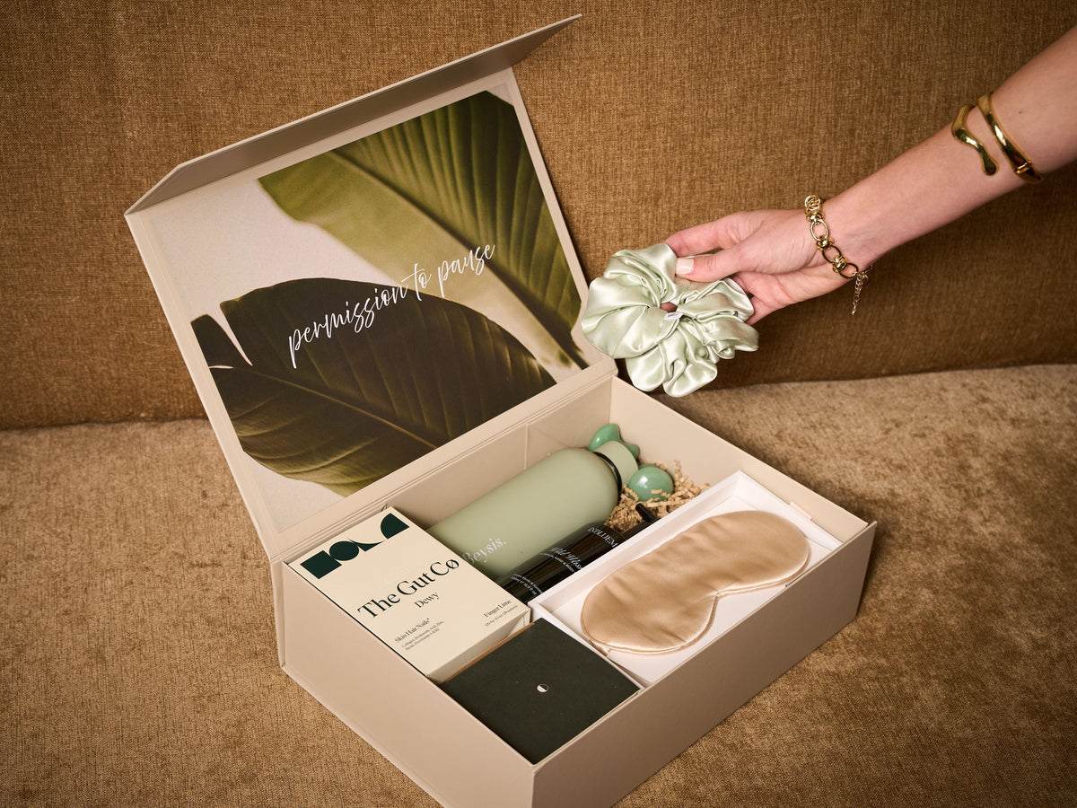 How to Create a Relaxation Hamper: A 2026 Guide